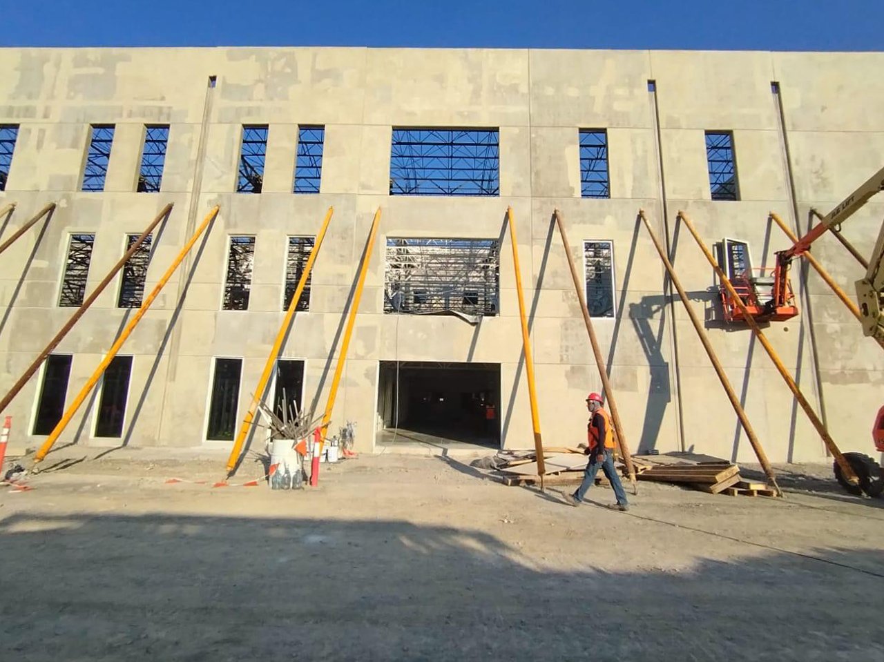 202601 - CEDIS AUTOZONE - Juárez, Nuevo León - 1